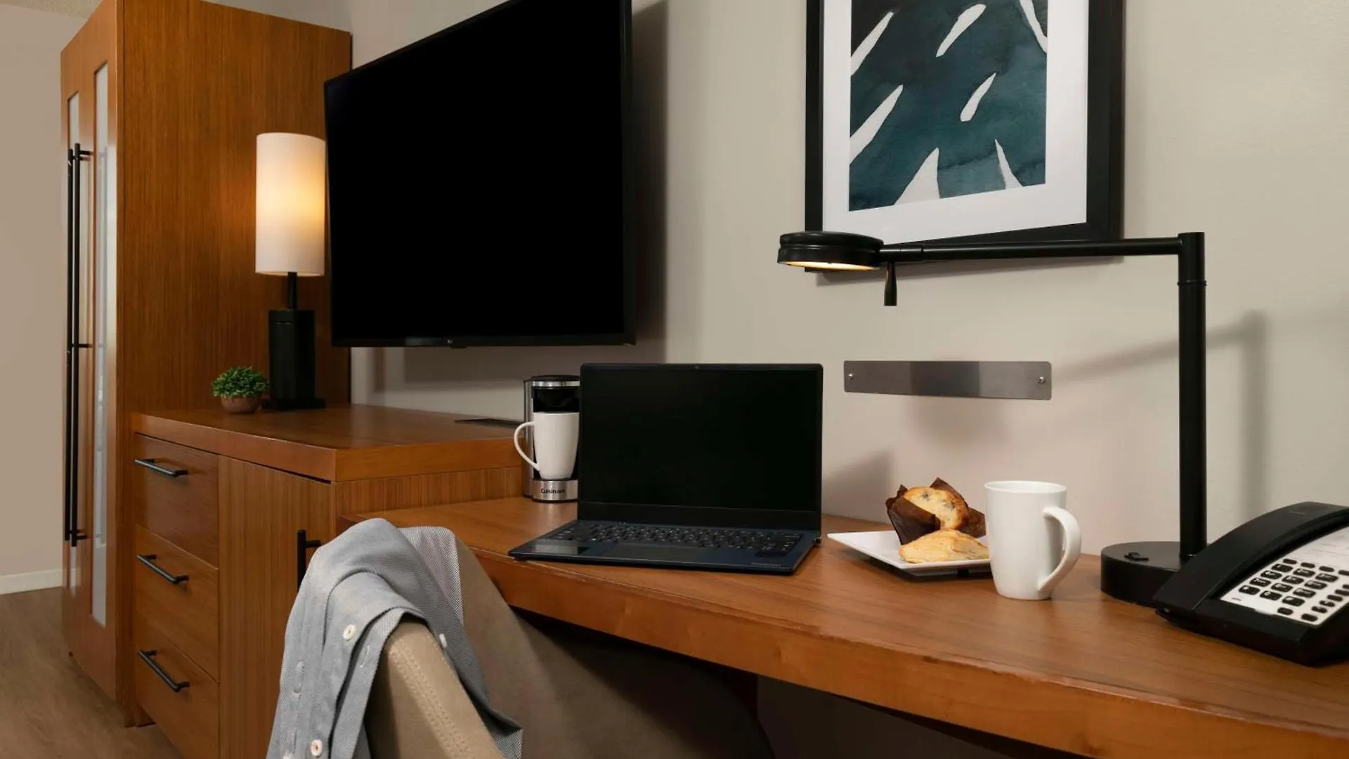 Hyatt Place San Juan 3*,